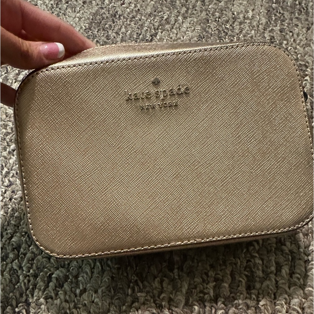Kate Spade Gold metallic Camera Crossbody EUC